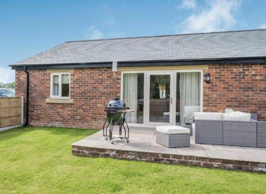 The Cottages At Ivy Farm By Charles Alexander Short Stay Lytham St Annes Exterior photo